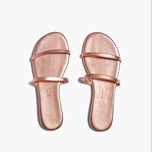 Tkees Gemma Sandal in Beach Pearl